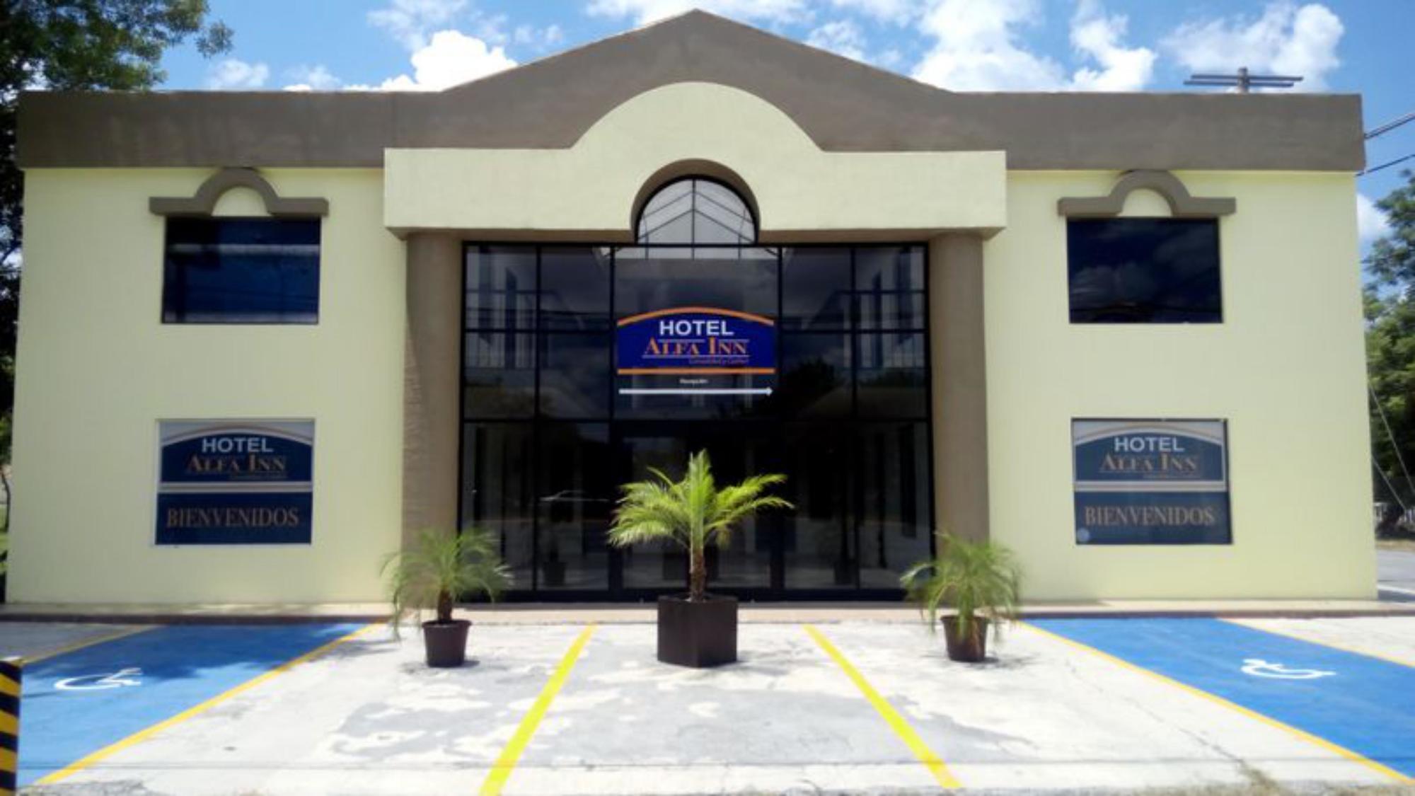 Hotel Alfa Inn Montemorelos Bagian luar foto